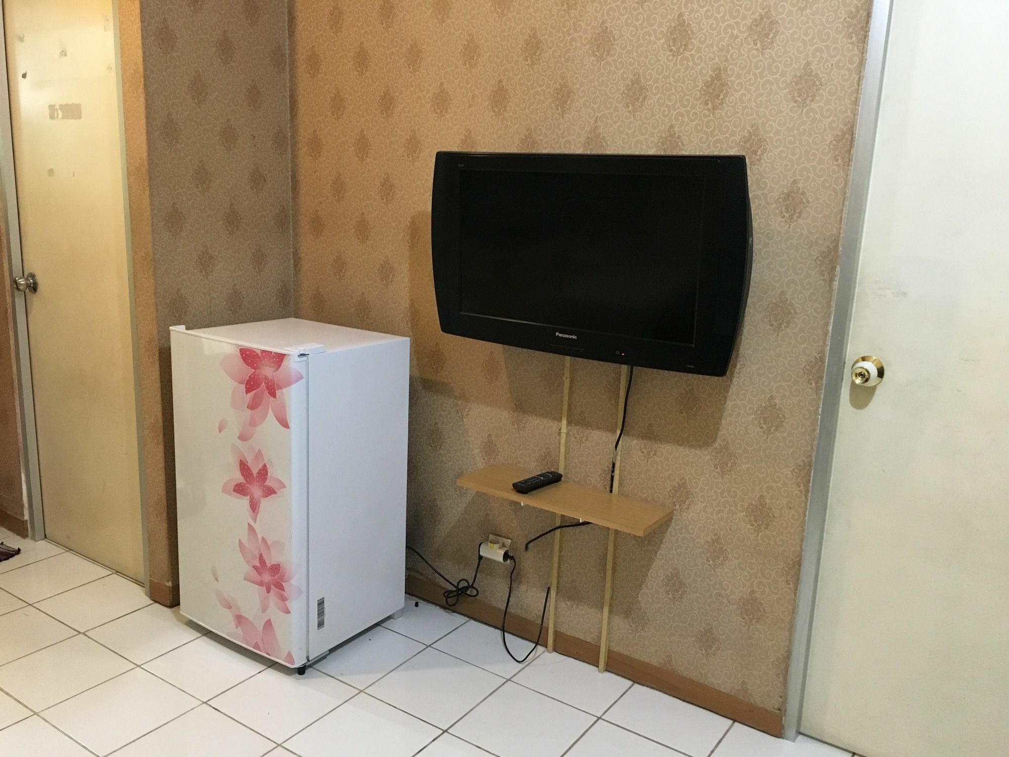 Apartment Gading Nias Residence Jakarta Luaran gambar